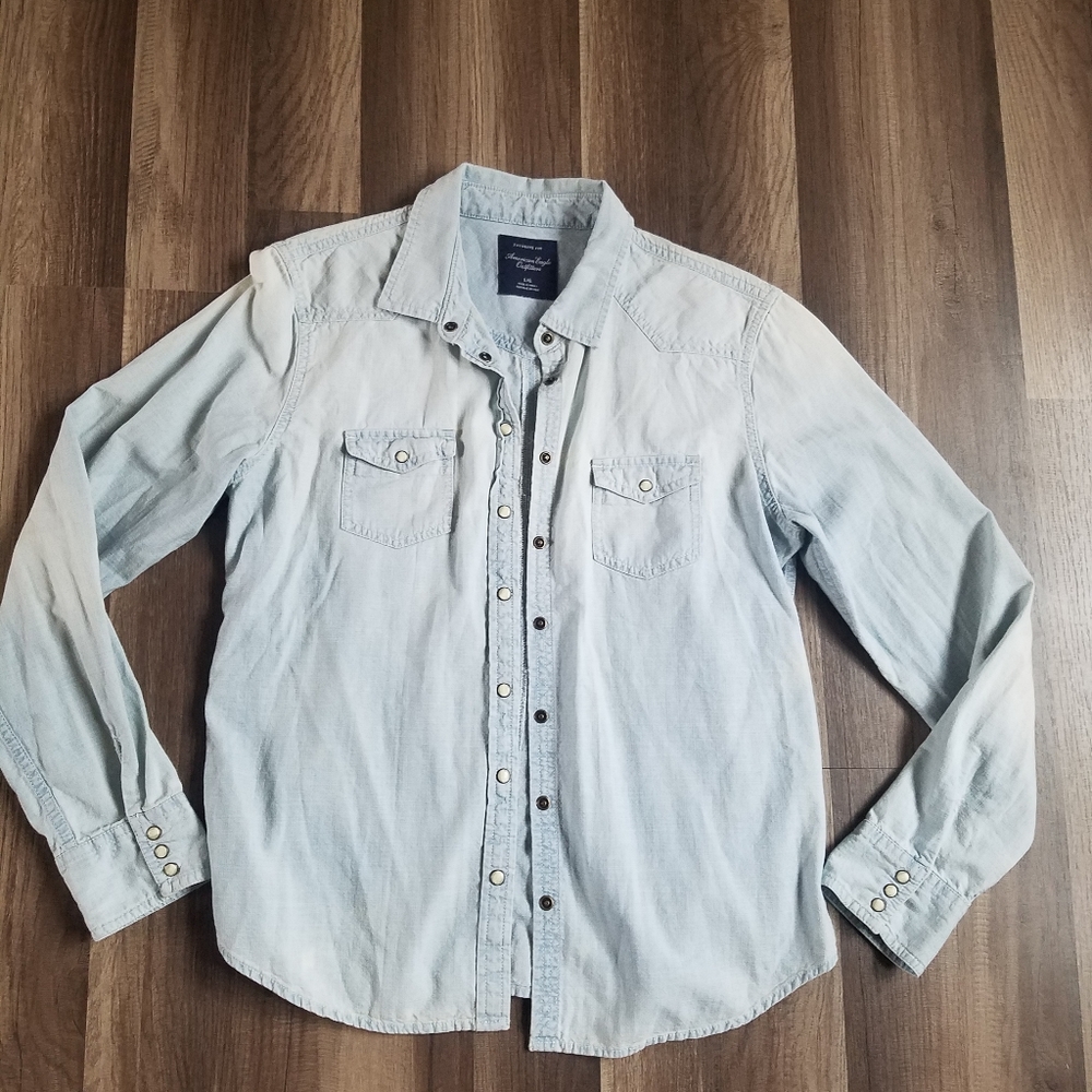 Button up chambray shirt